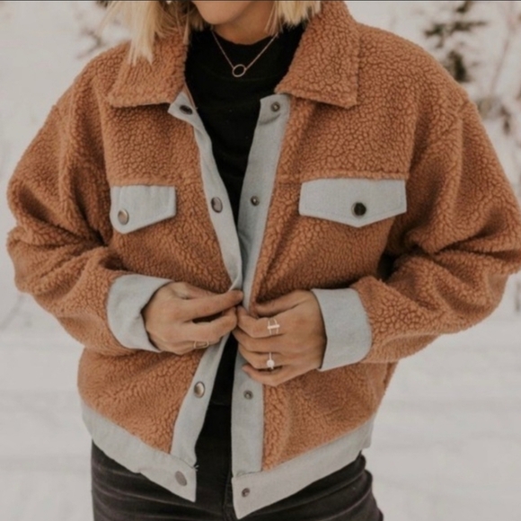 FAVLUX Tops - FAVLUX- sherpa jacket